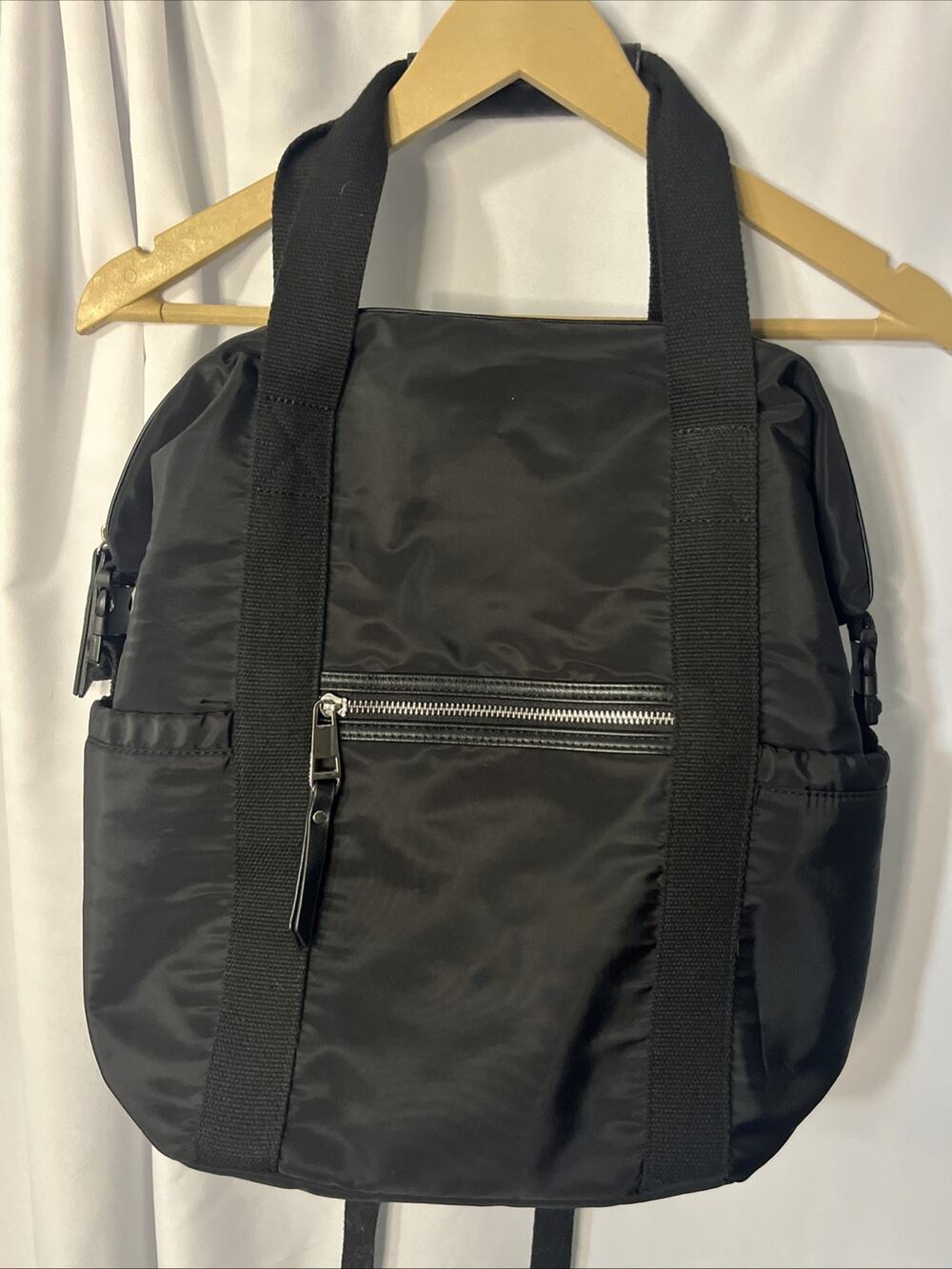Madden Girl Black 100% Nylon Multi-Pocket Backpack / Carry Bag